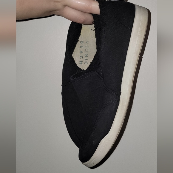 Vionic Beach Slip Ons - Picture 3 of 3